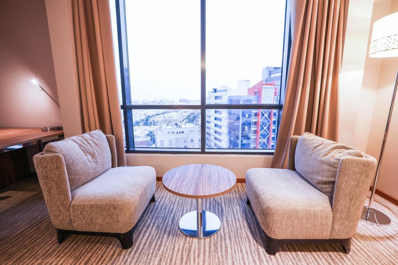 V Boutique Hotel DDjeddah Extérieur photo