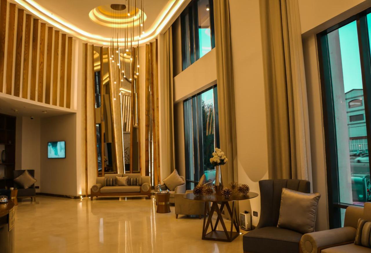 V Boutique Hotel DDjeddah Extérieur photo